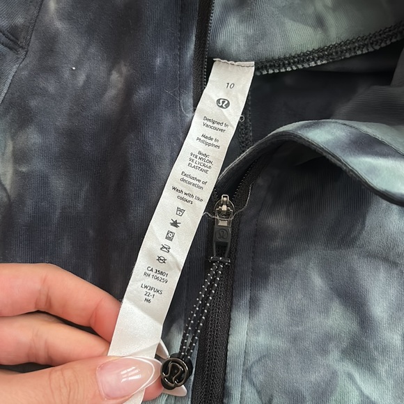 Lululemon Quarter Zip - Picture 2 of 2